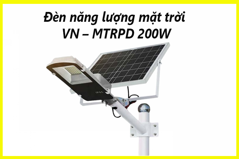 Hình ảnh đèn năng lương dùng chiếu sáng nhà máy